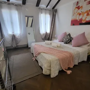 3* Nocleg ze śniadaniem 19 Borgo Cavour